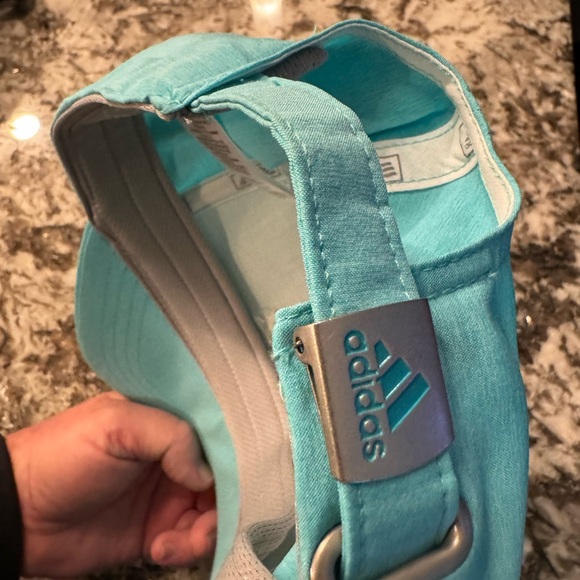 High End Light Blue Saddle Creek Resort Adidas Strap Back Golf Hat Women’s OS - Picture 3 of 6